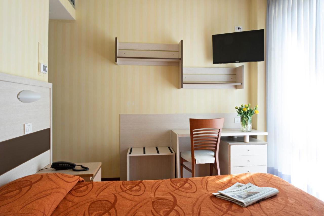 Hotel Mirage Viareggio Ngoại thất bức ảnh