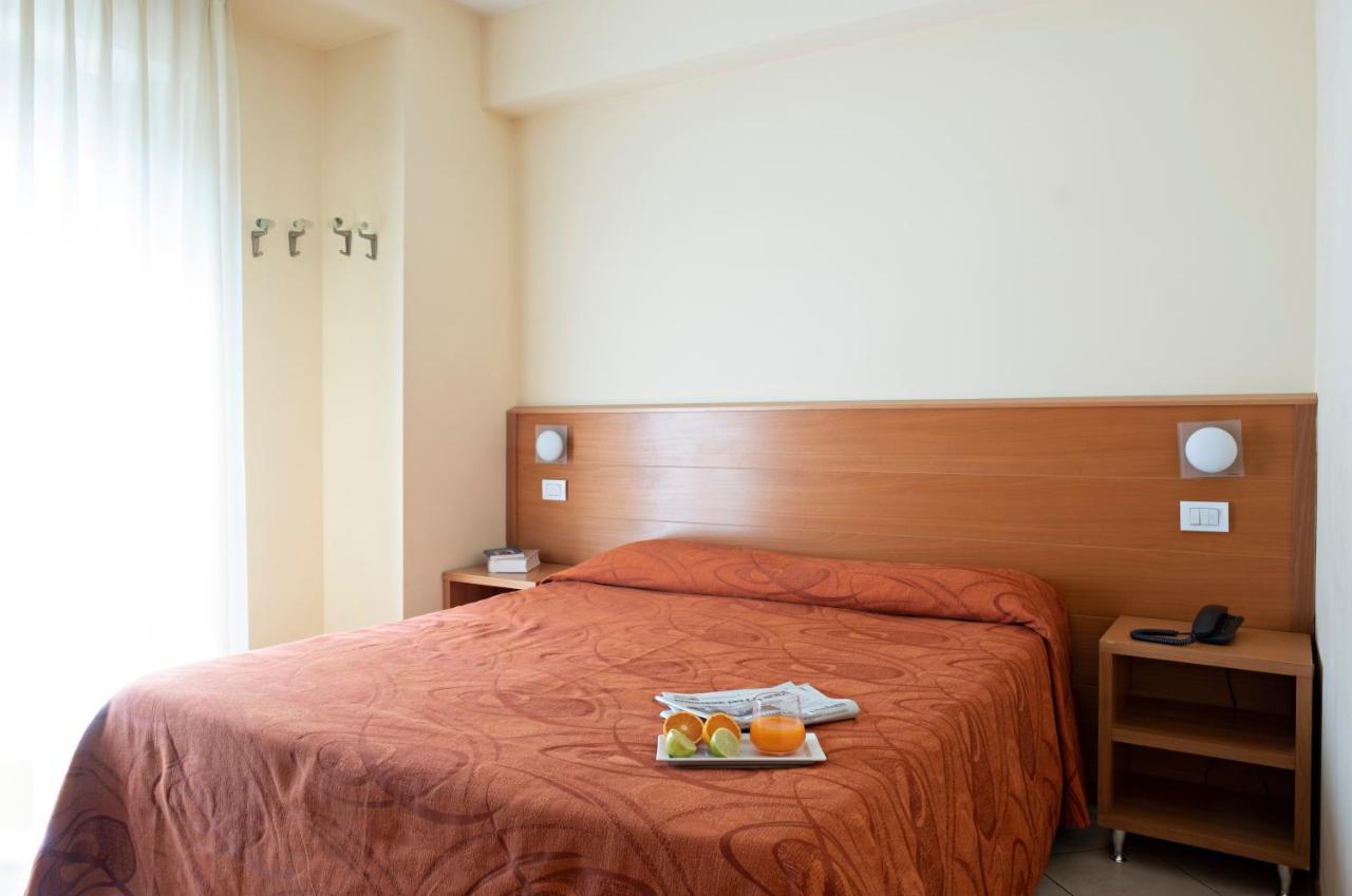 Hotel Mirage Viareggio Phòng bức ảnh